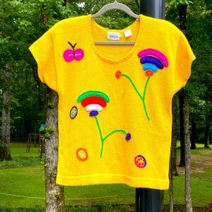 Leslie Fay Sportswear Top Bright and FUN to wear